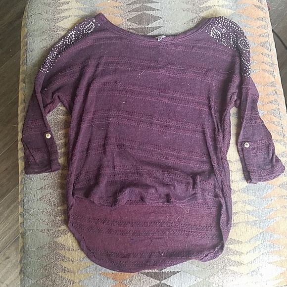 Mid sleeve crop-top - Picture 1 of 2